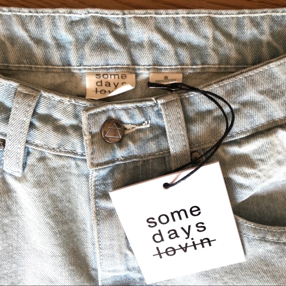 SOMEDAYS LOVIN Survivor Studded Jeans Small - Picture 8 of 8